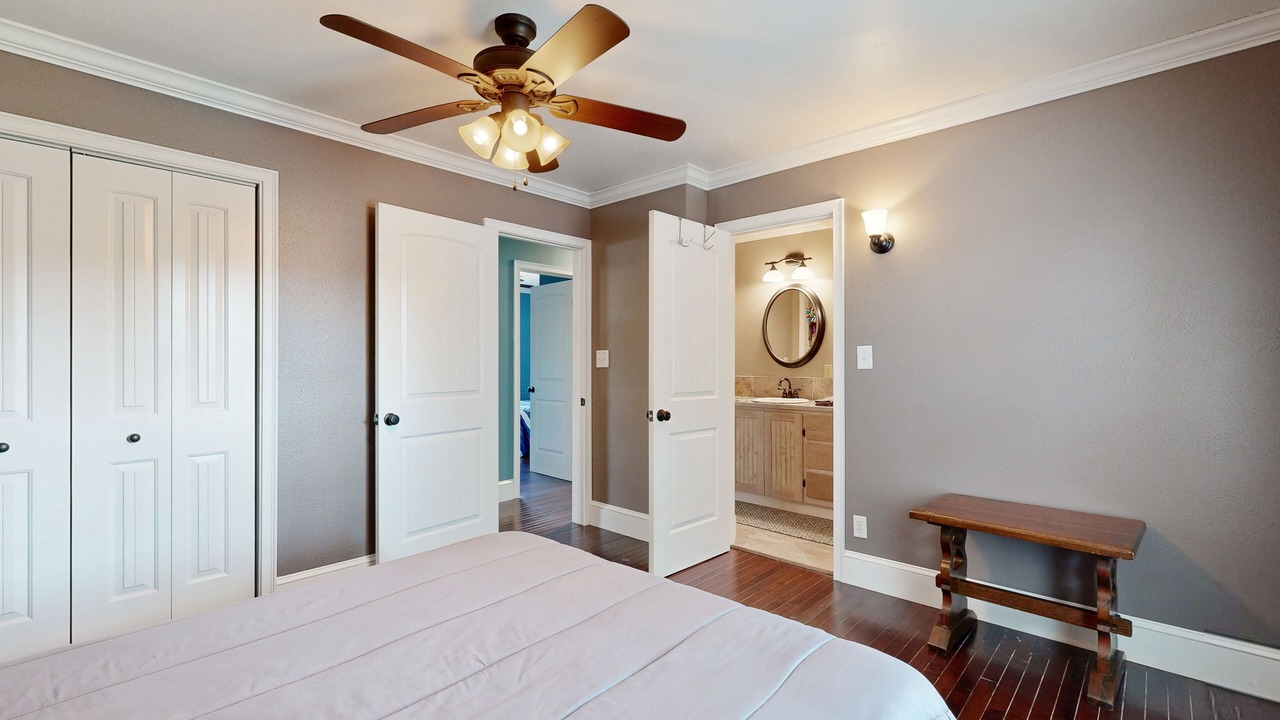 Photo of Bedroom in Checotah