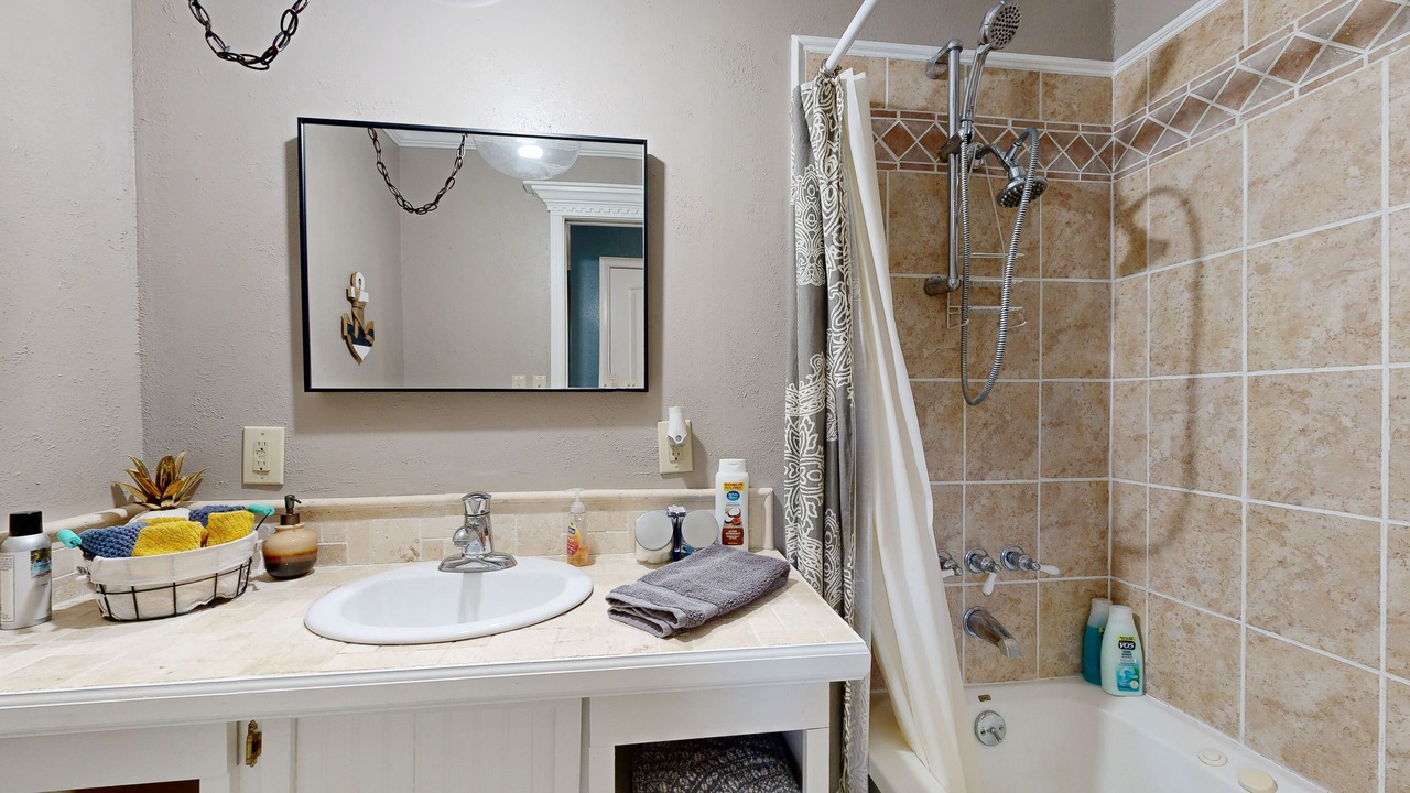 Photo of Bathroom in Checotah