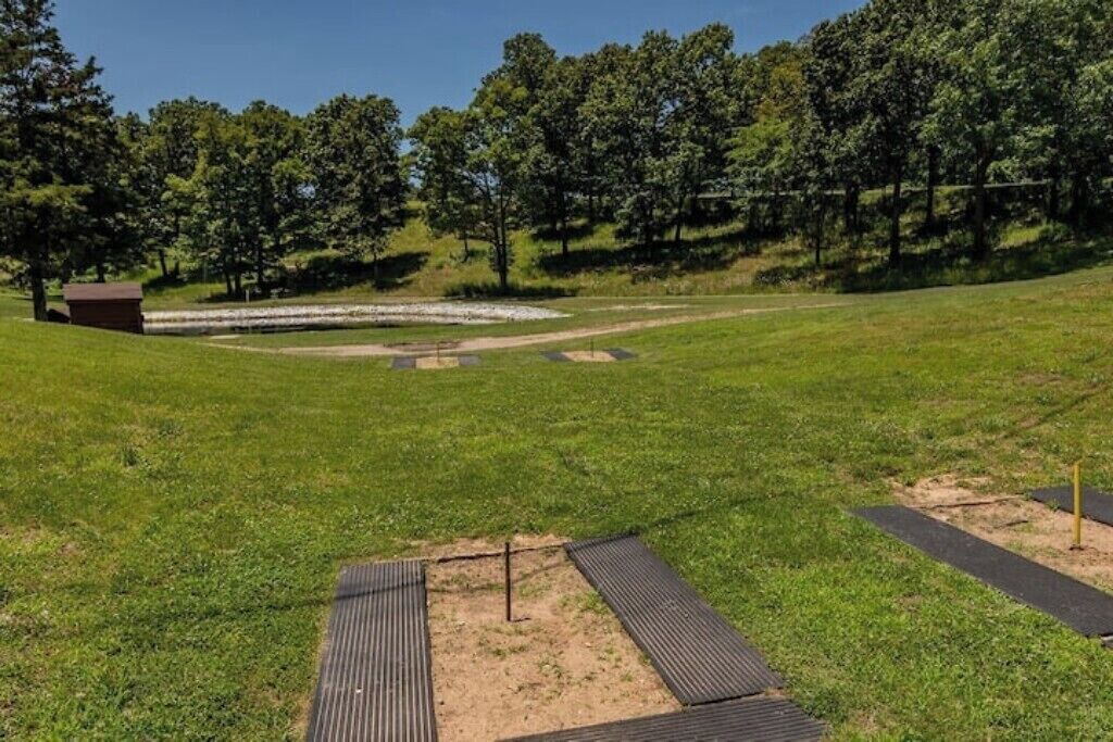 Photo of Outdoor in Branson Cedars