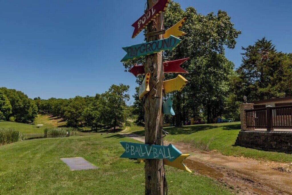 Photo of Outdoor in Branson Cedars
