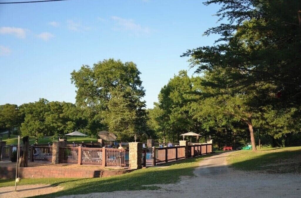 Photo of Outdoor in Branson Cedars