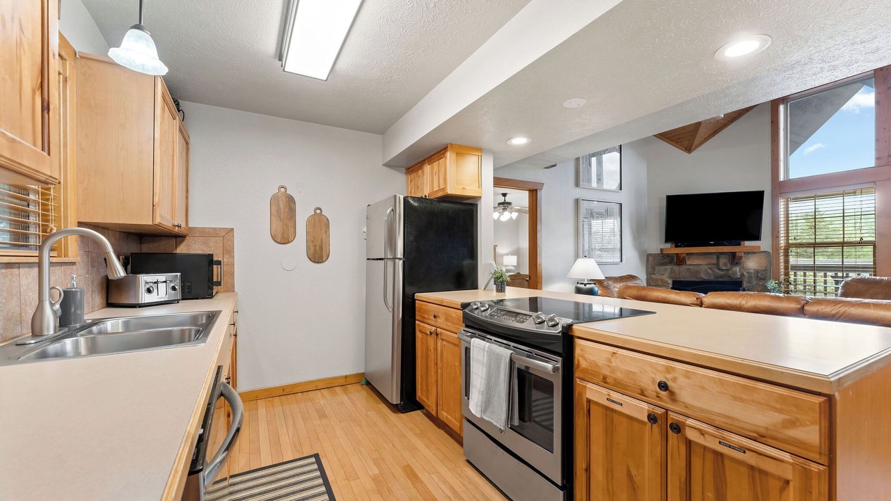 Photo of Kitchen in Reeds Spring