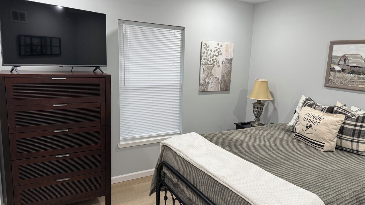 Photo of Bedroom in Elizabethtown