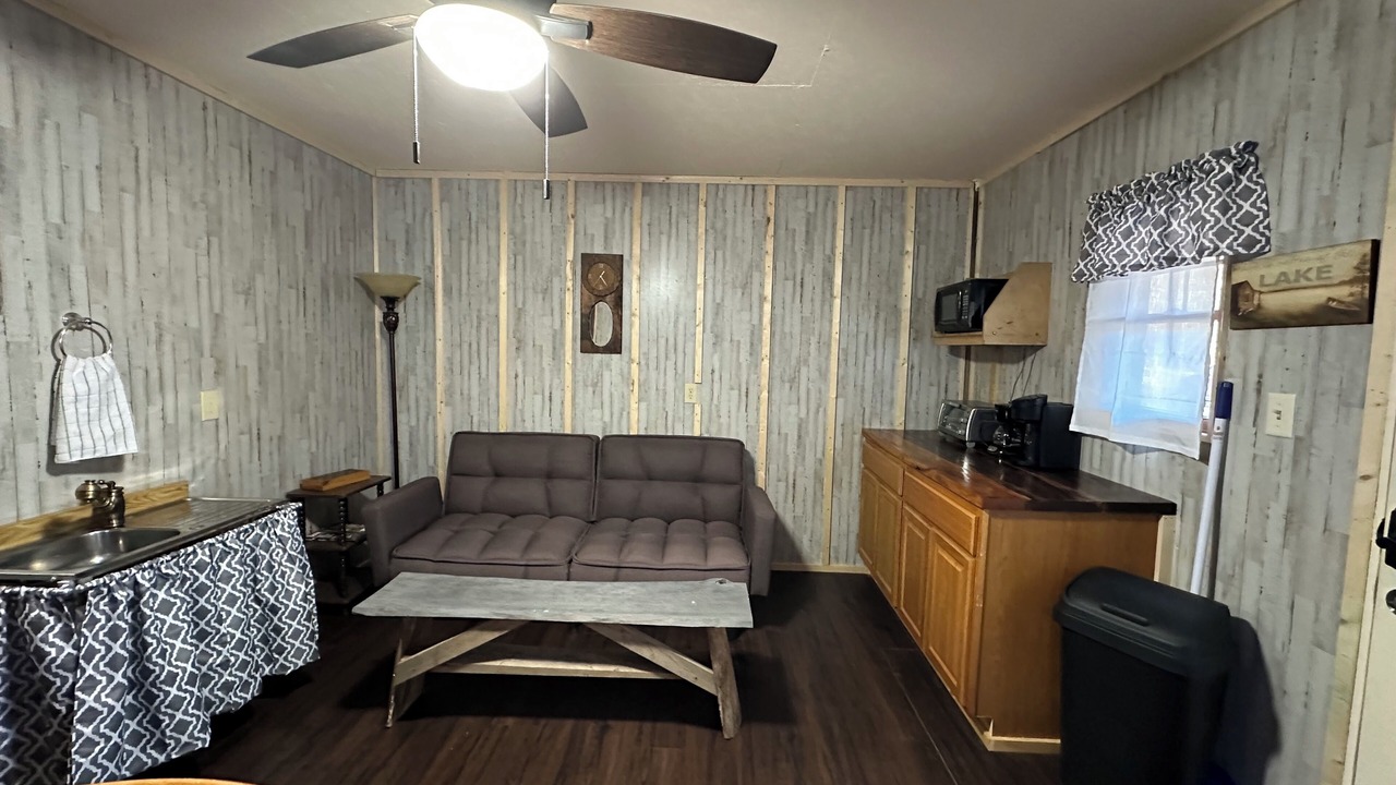 Photo of Livingroom in Lupton City