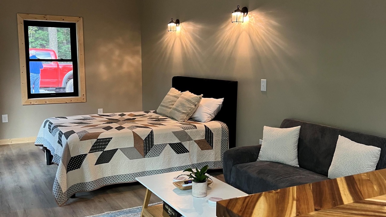 Photo of Bedroom in Means