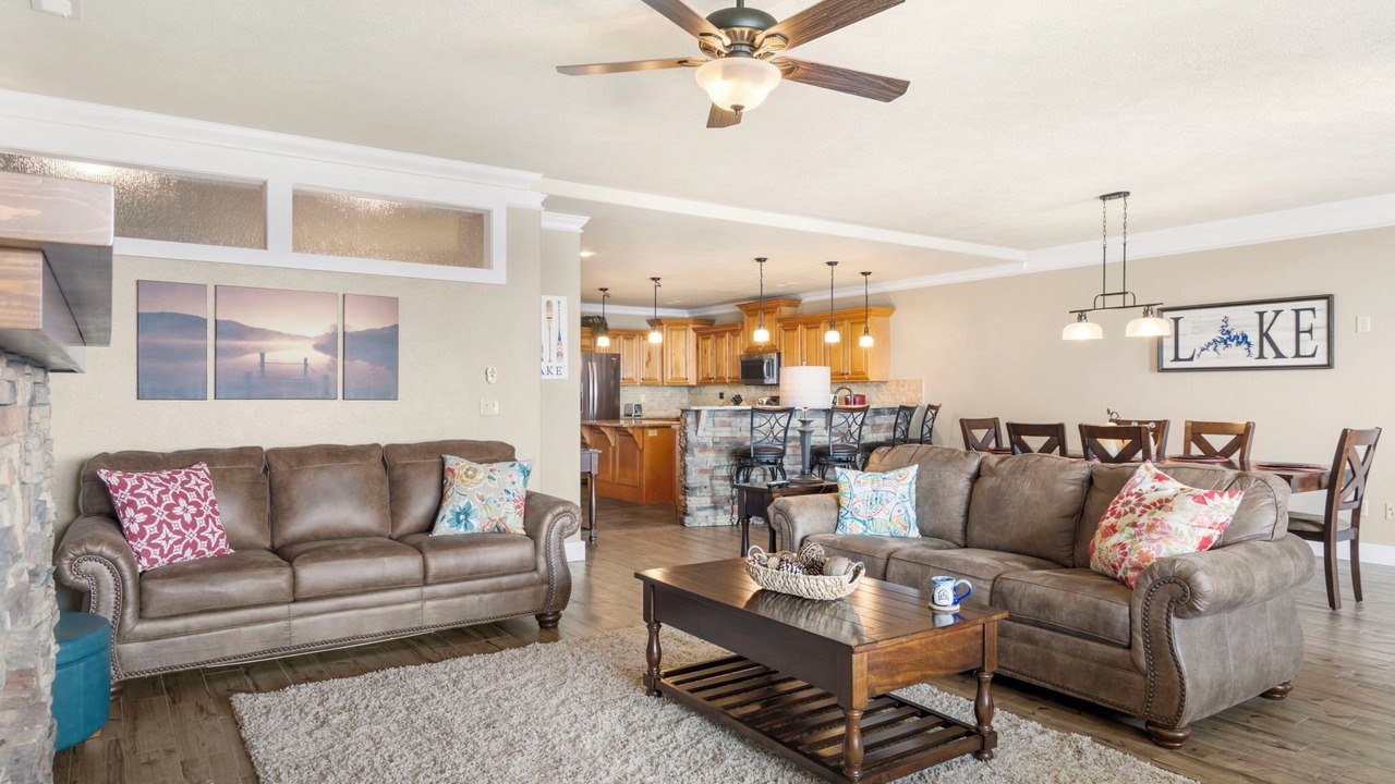 Photo of Livingroom in Indian Point