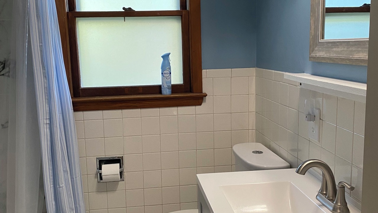 Photo of Bathroom in Atchison