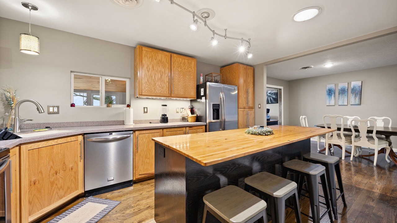 Photo of Kitchen in Bronston
