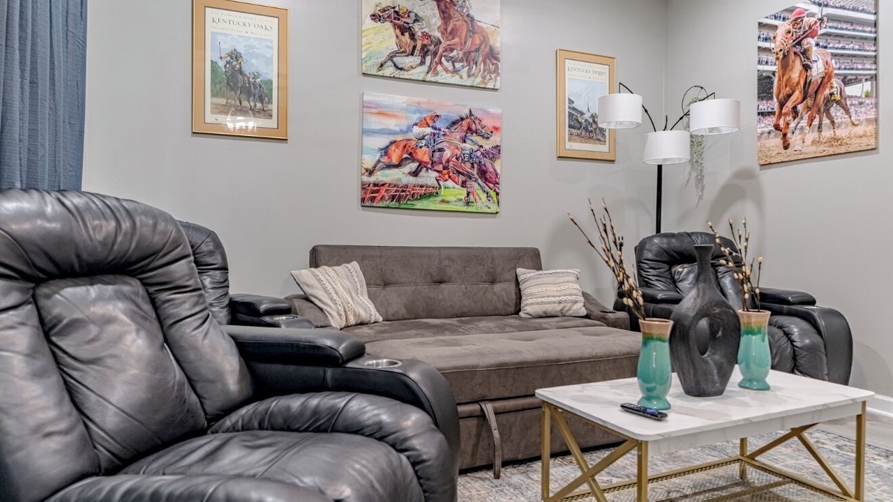 Photo of Livingroom in Shelby Park