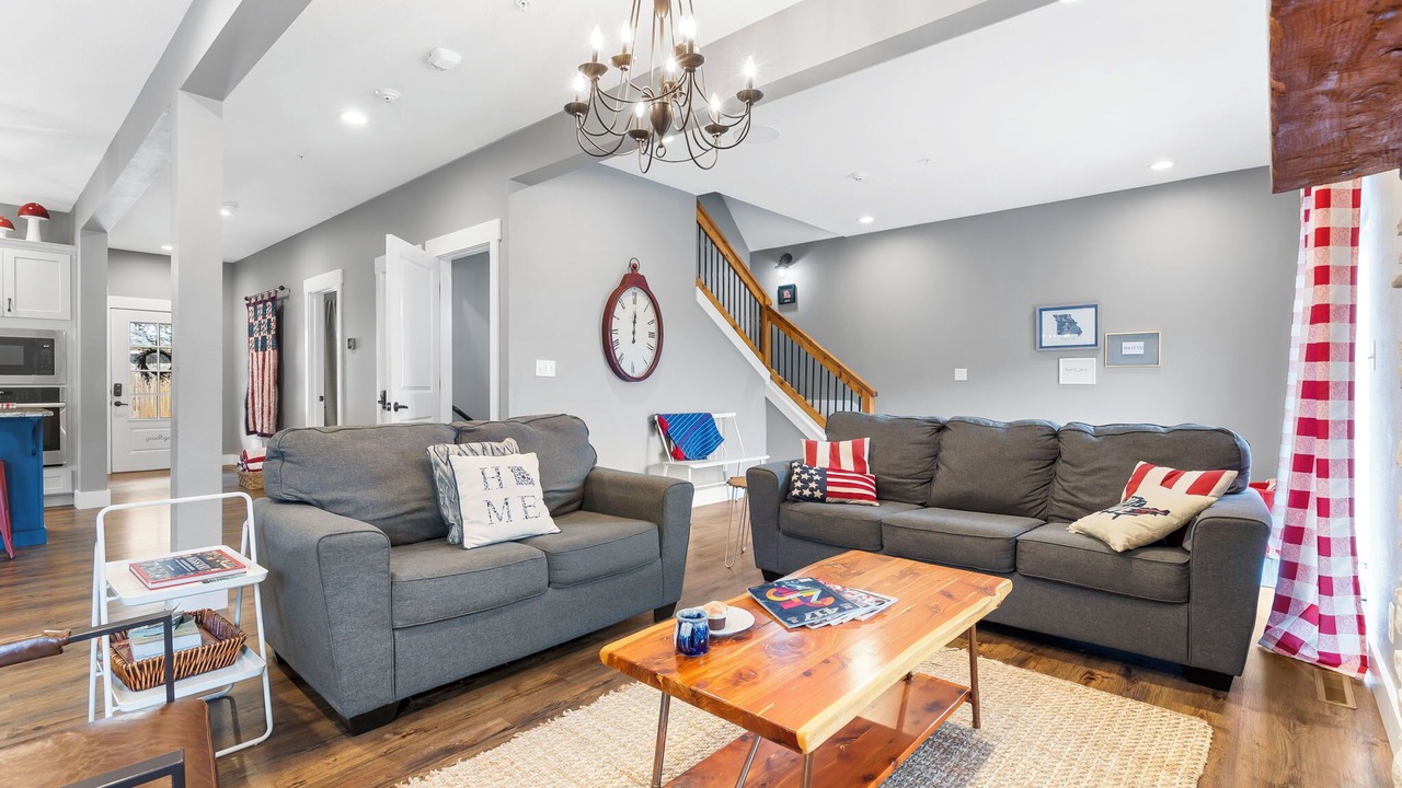 Photo of Livingroom in Table Rock