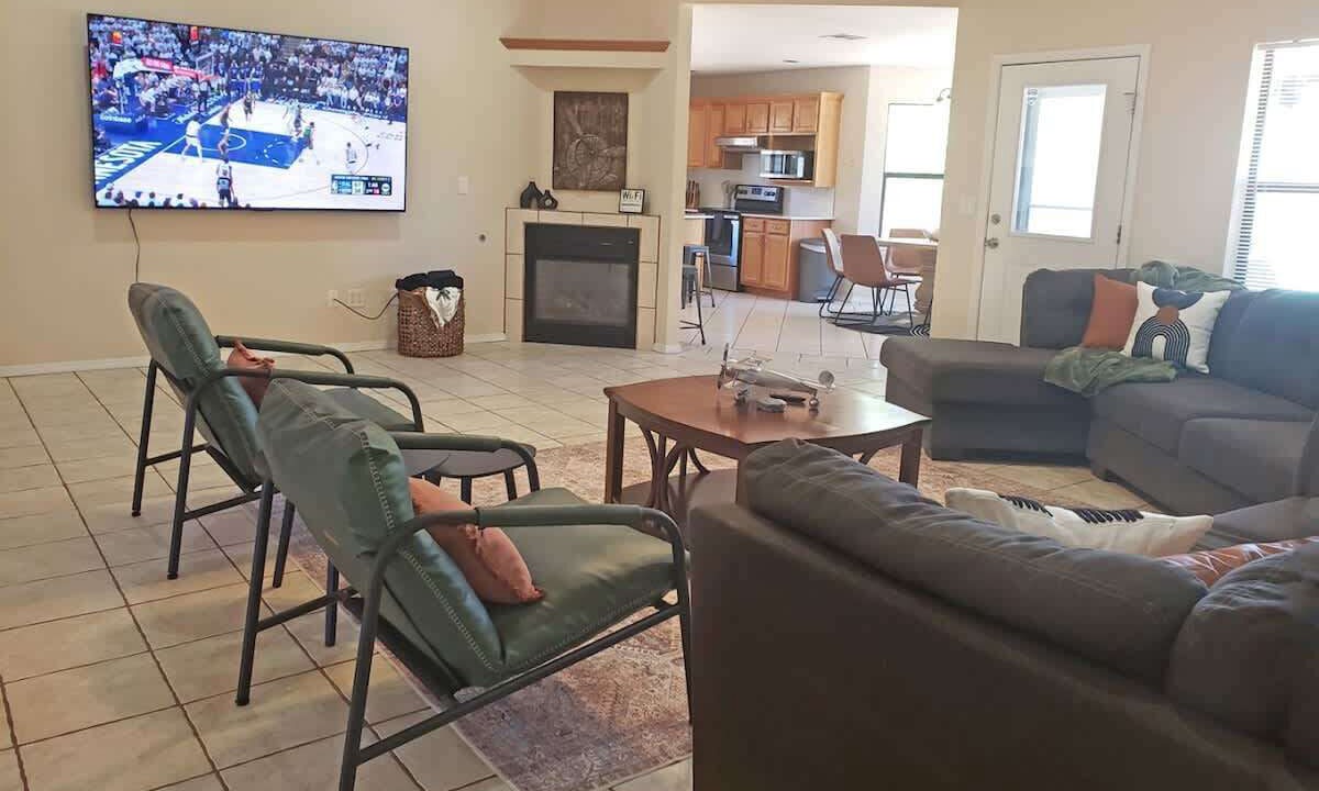Photo of Livingroom in Alamogordo