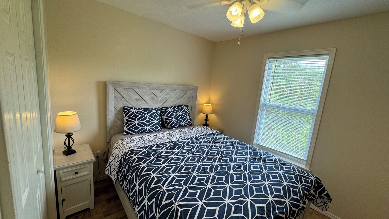 Photo of Bedroom in Branson Theater District