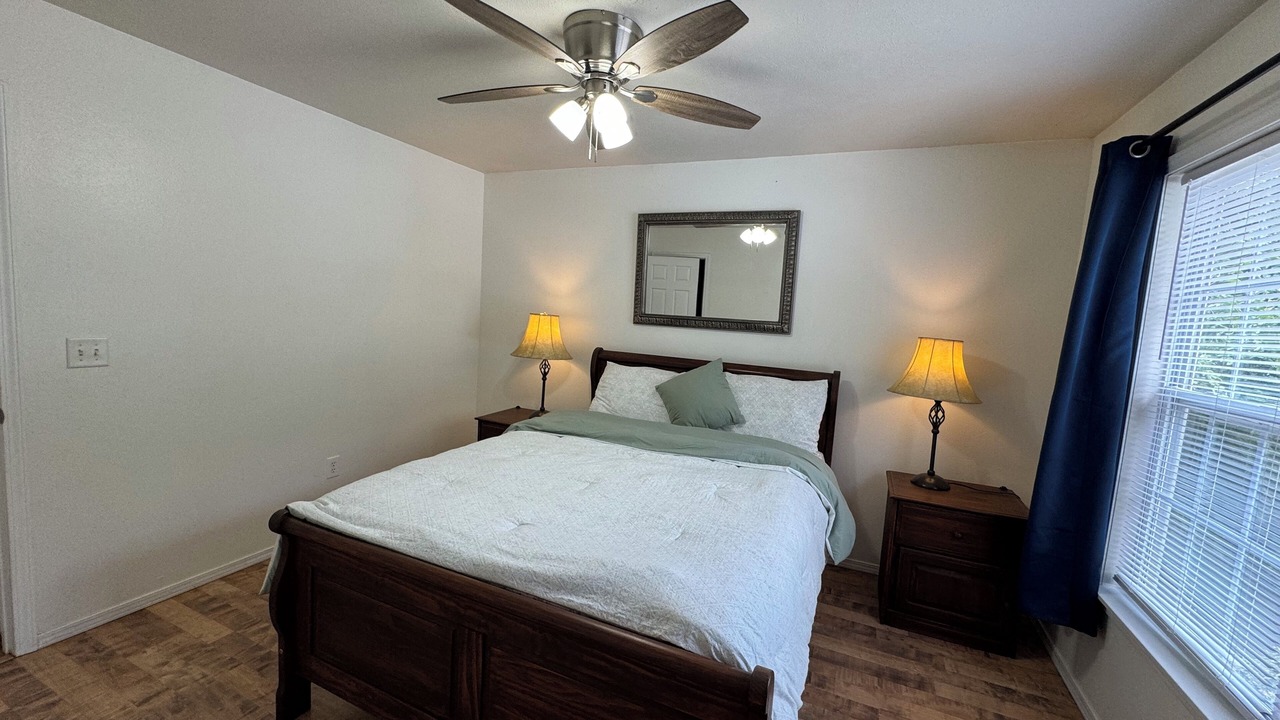 Photo of Bedroom in Branson Theater District