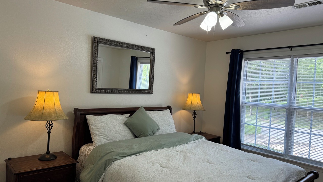 Photo of Bedroom in Branson Theater District