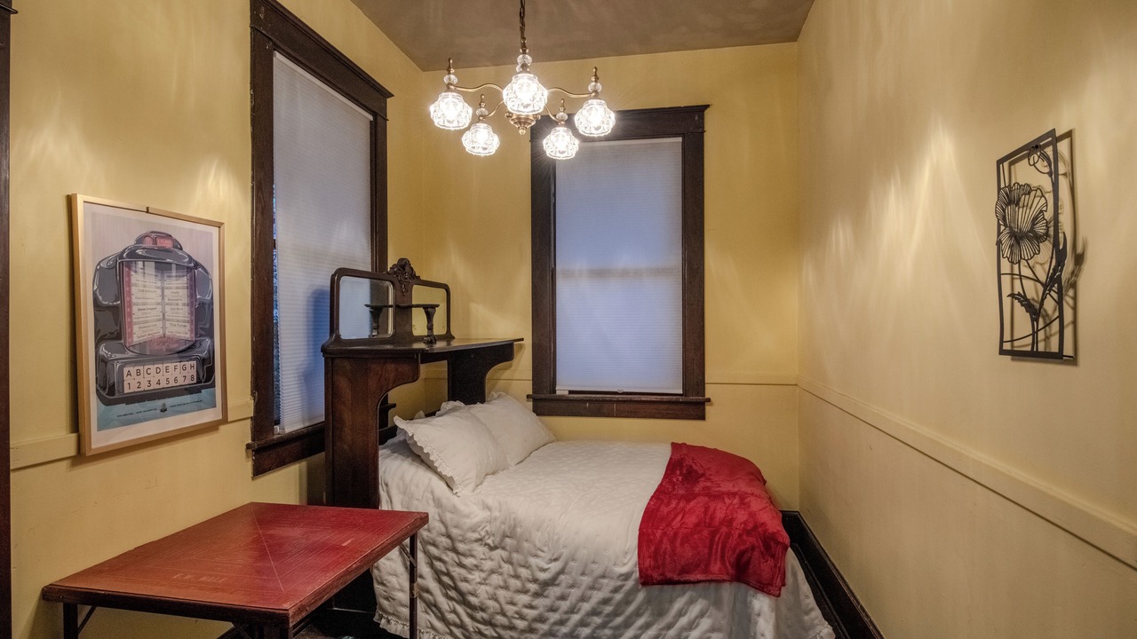 Photo of Bedroom in Memphis