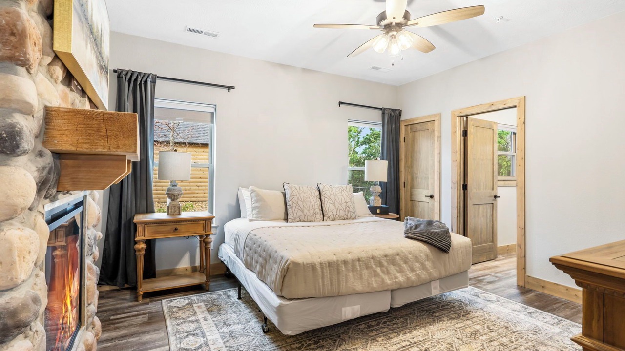 Photo of Bedroom in Table Rock