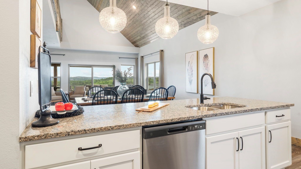 Photo of Kitchen in Table Rock