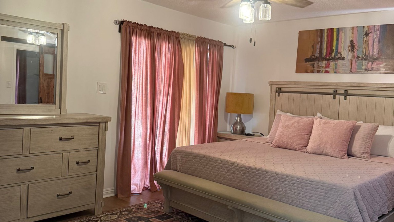 Photo of Bedroom in Ellendale
