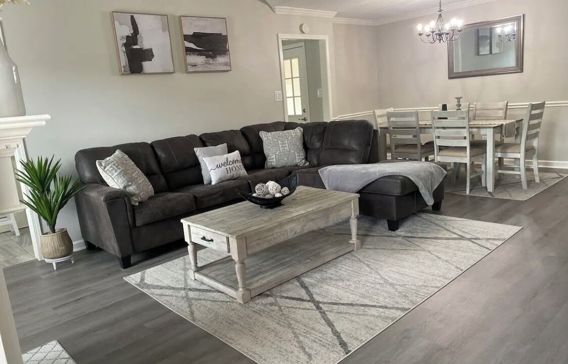 Photo of Livingroom in Jackson