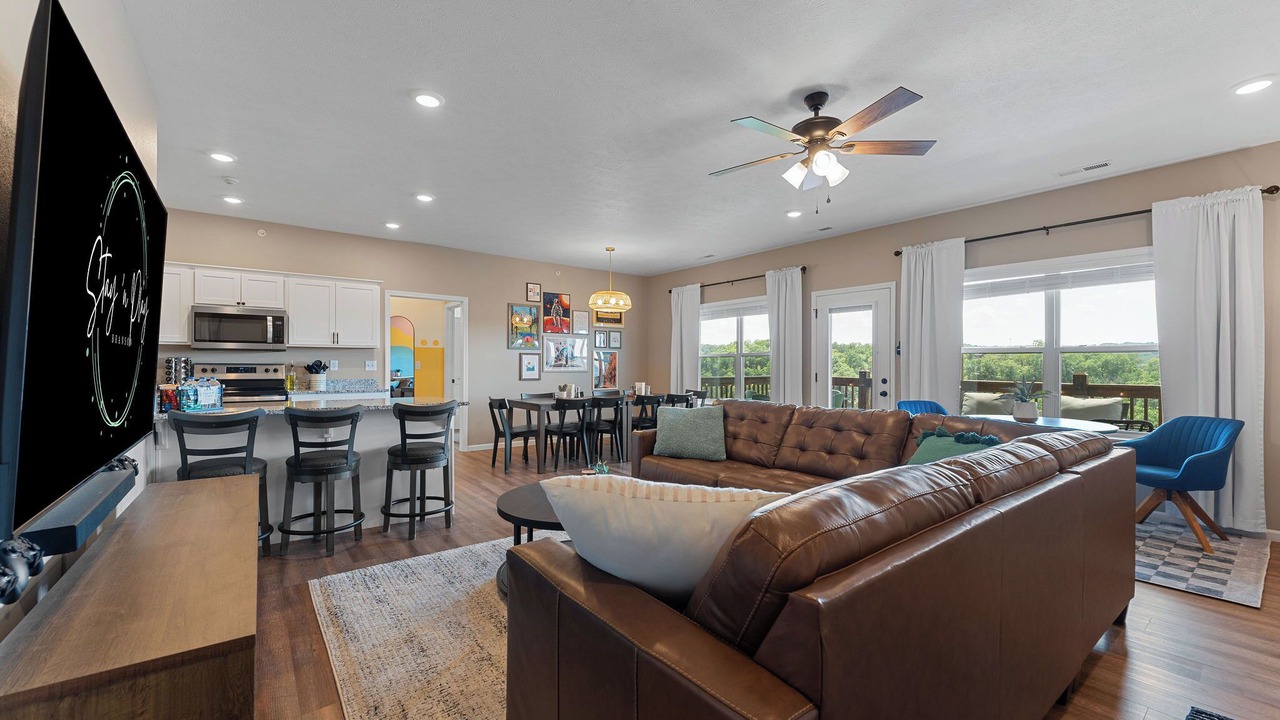 Photo of Bedroom in Branson West