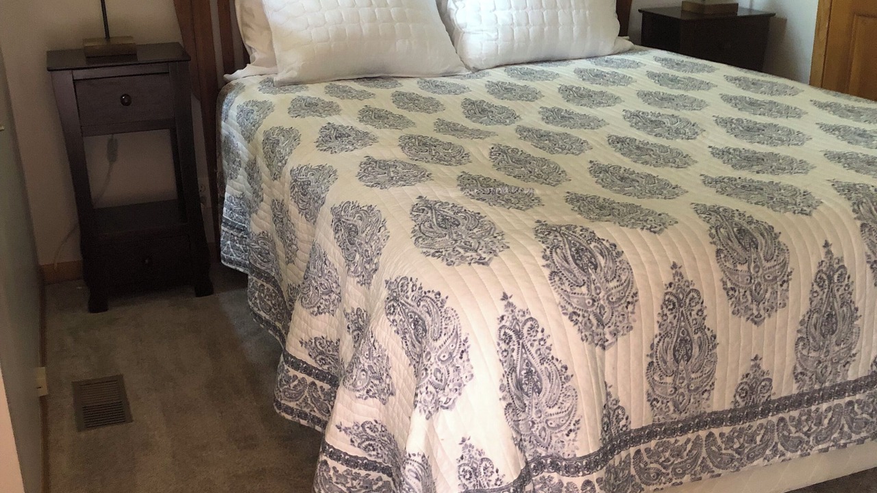 Photo of Bedroom in Lampe