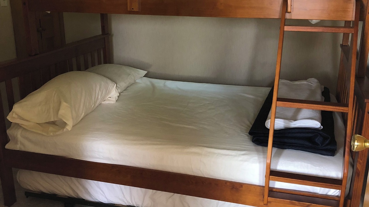 Photo of Bedroom in Lampe