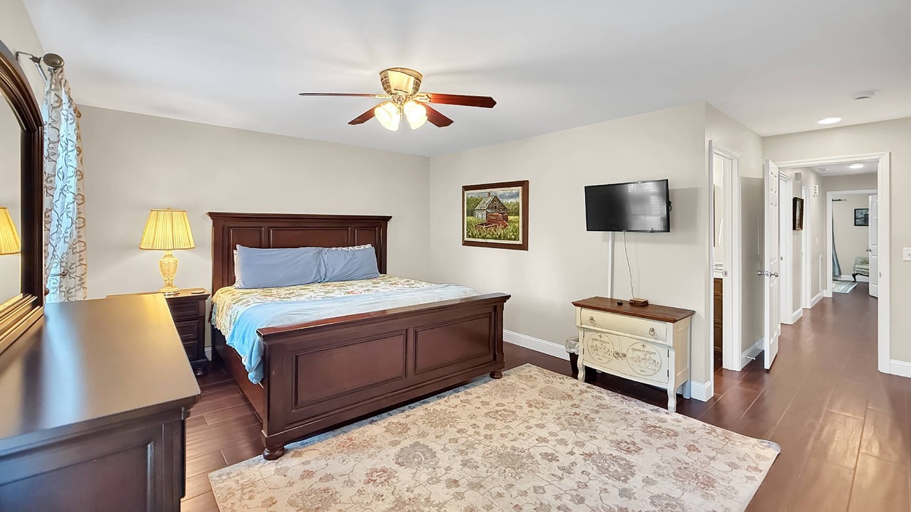 Photo of Bedroom in Flintstone