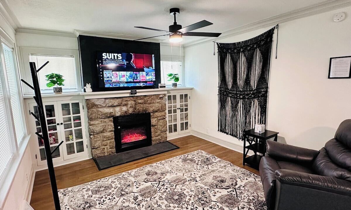 Photo of Livingroom in Independence