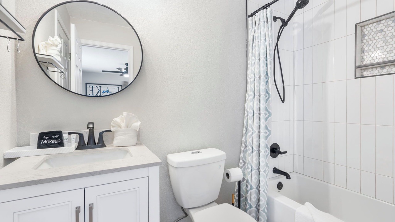 Photo of Bathroom in Kimberling City