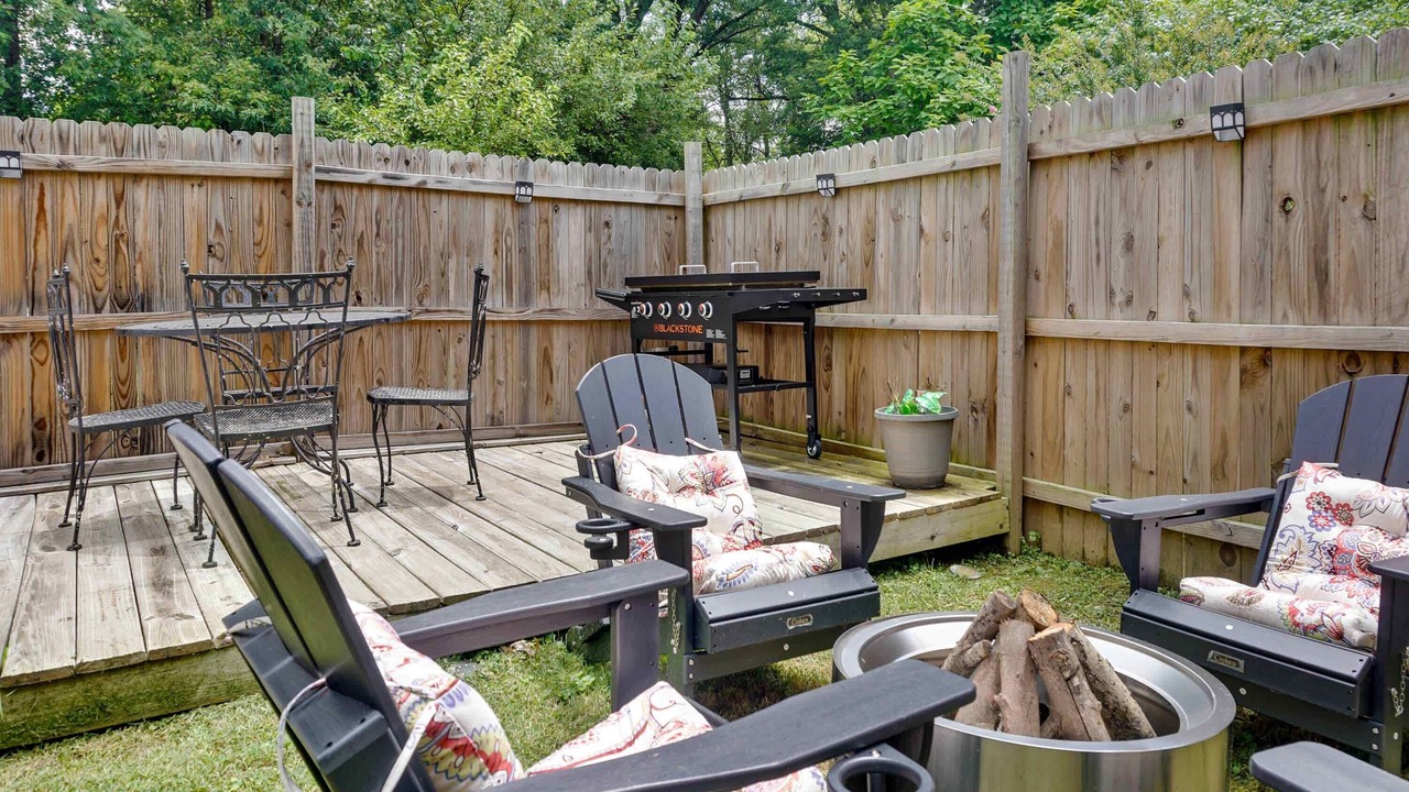 Photo of Outdoor in Taylor Berry