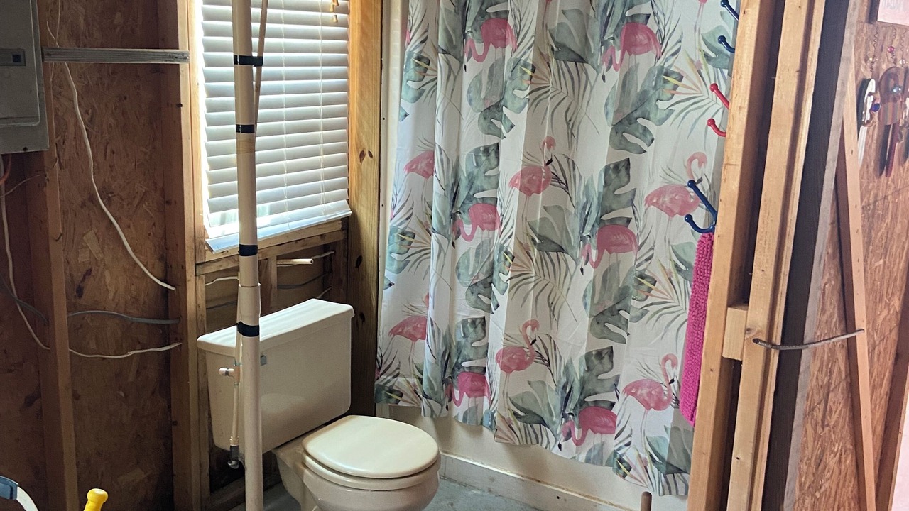 Photo of Bathroom in North Topsail Beach