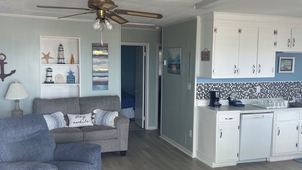 Photo of Livingroom in North Topsail Beach