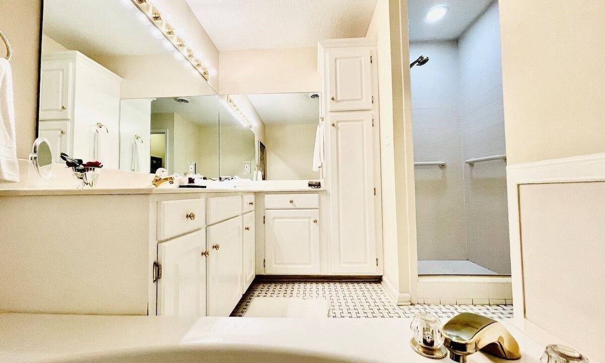Photo of Bathroom in Oxford
