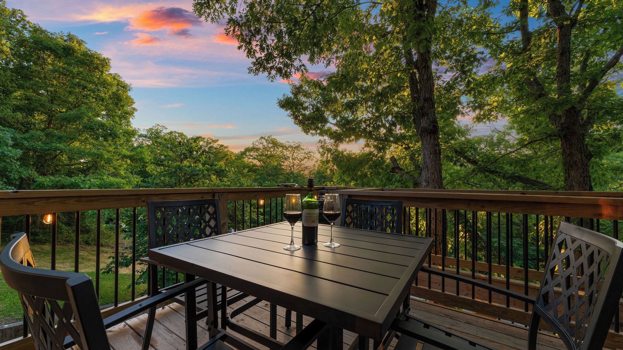 Photo of Patio Balcony in Lampe