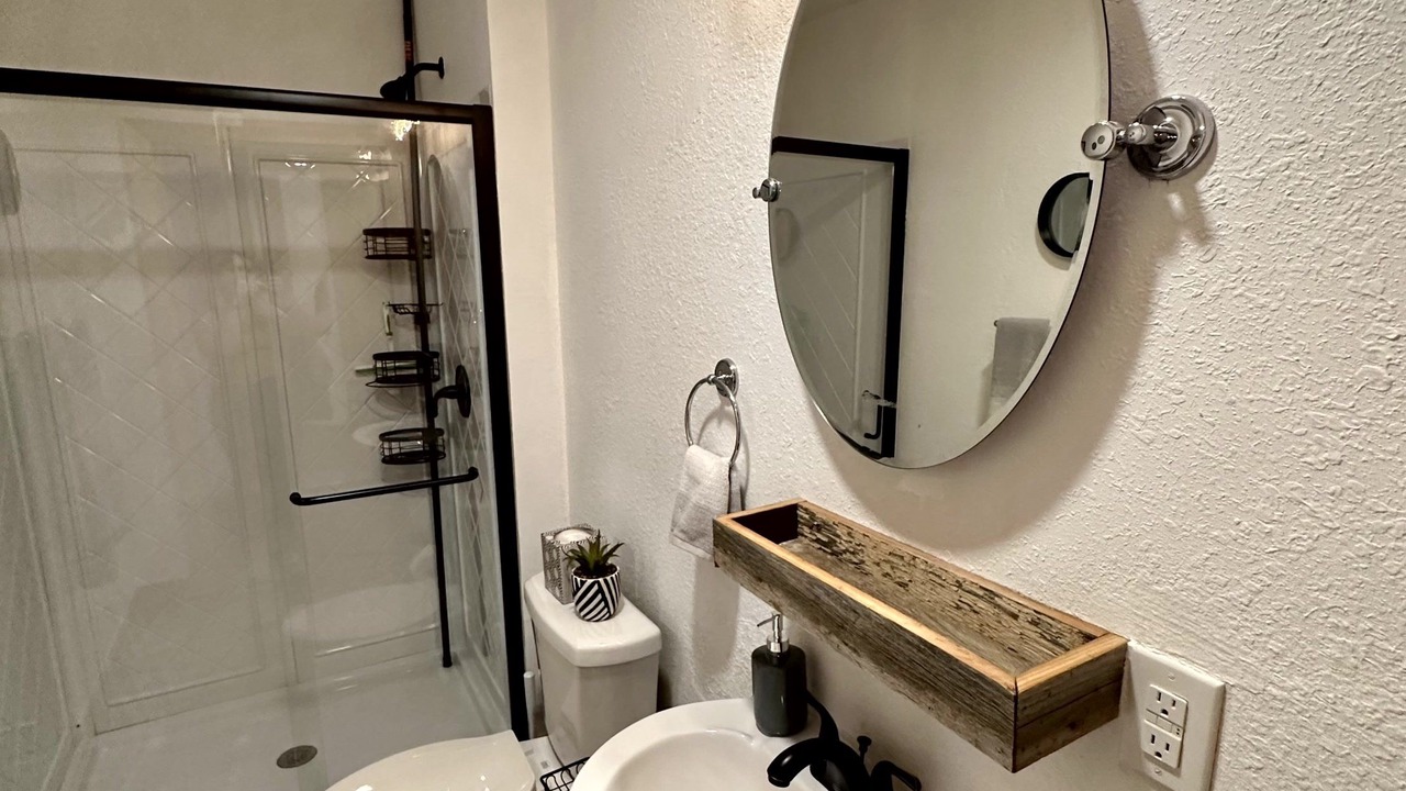 Photo of Bathroom in Waynoka