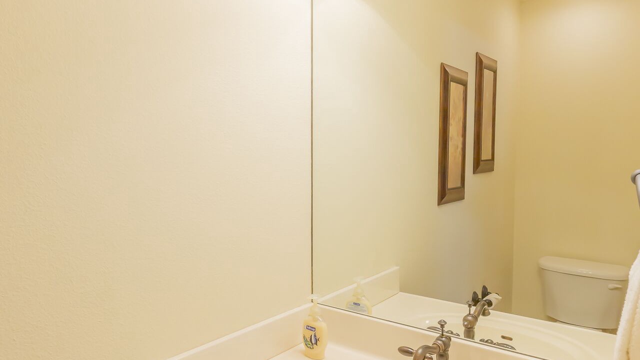 Photo of Bathroom in Reeds Spring