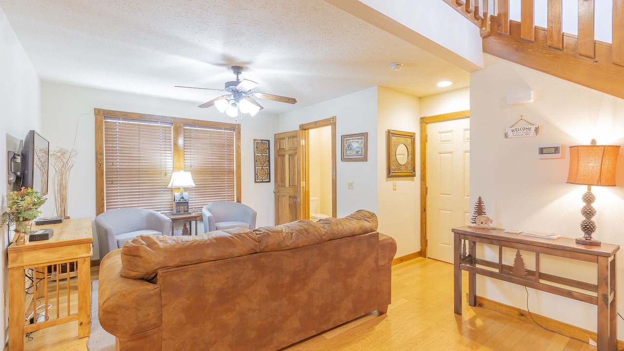 Photo of Livingroom in Reeds Spring