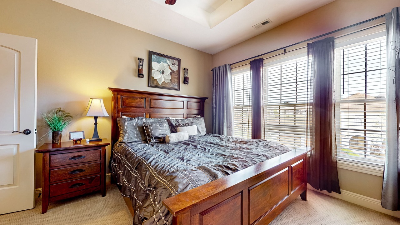 Photo of Bedroom in Fieldstone Bluffs