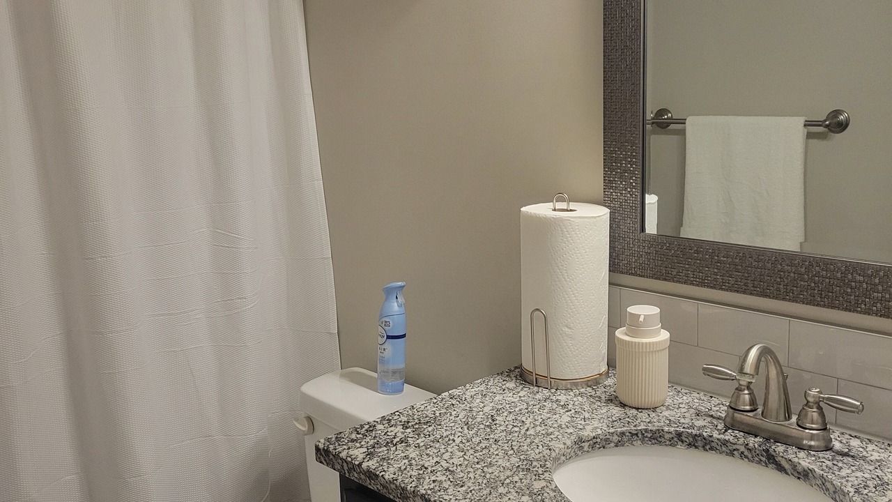 Photo of Bathroom in Bel Aire