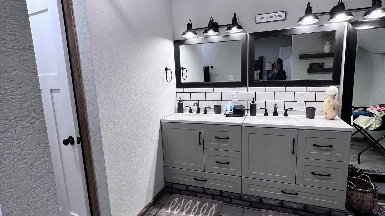 Photo of Bathroom in Cookson
