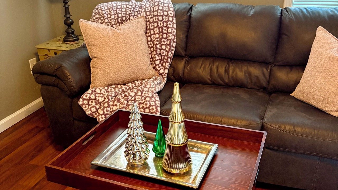 Photo of Livingroom in Notch Estates