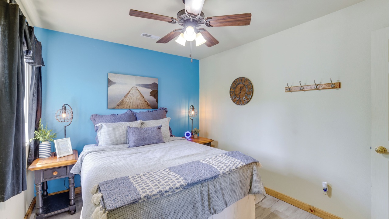 Photo of Bedroom in Shell Knob