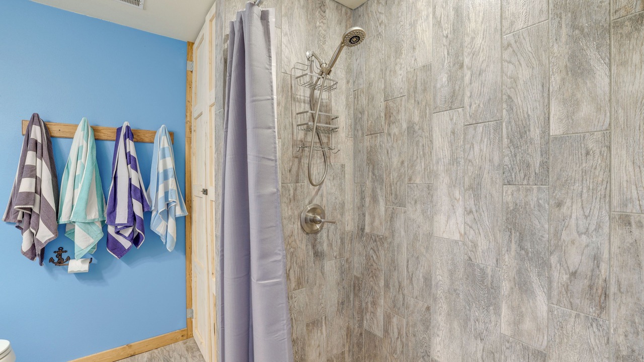 Photo of Bathroom in Shell Knob