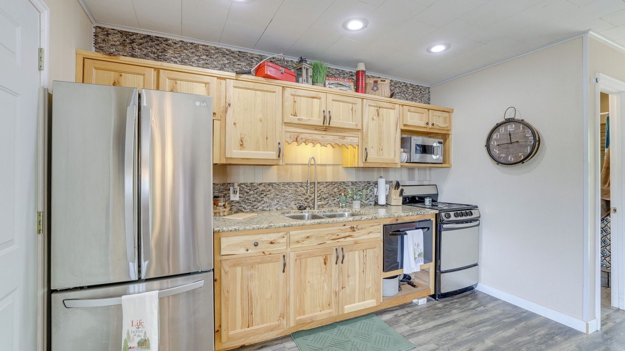 Photo of Kitchen in Shell Knob