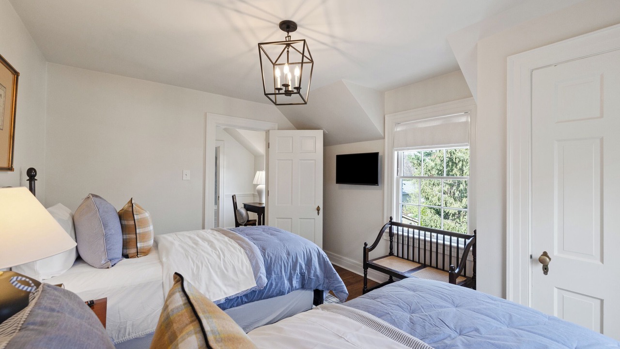 Photo of Bedroom in Lexington