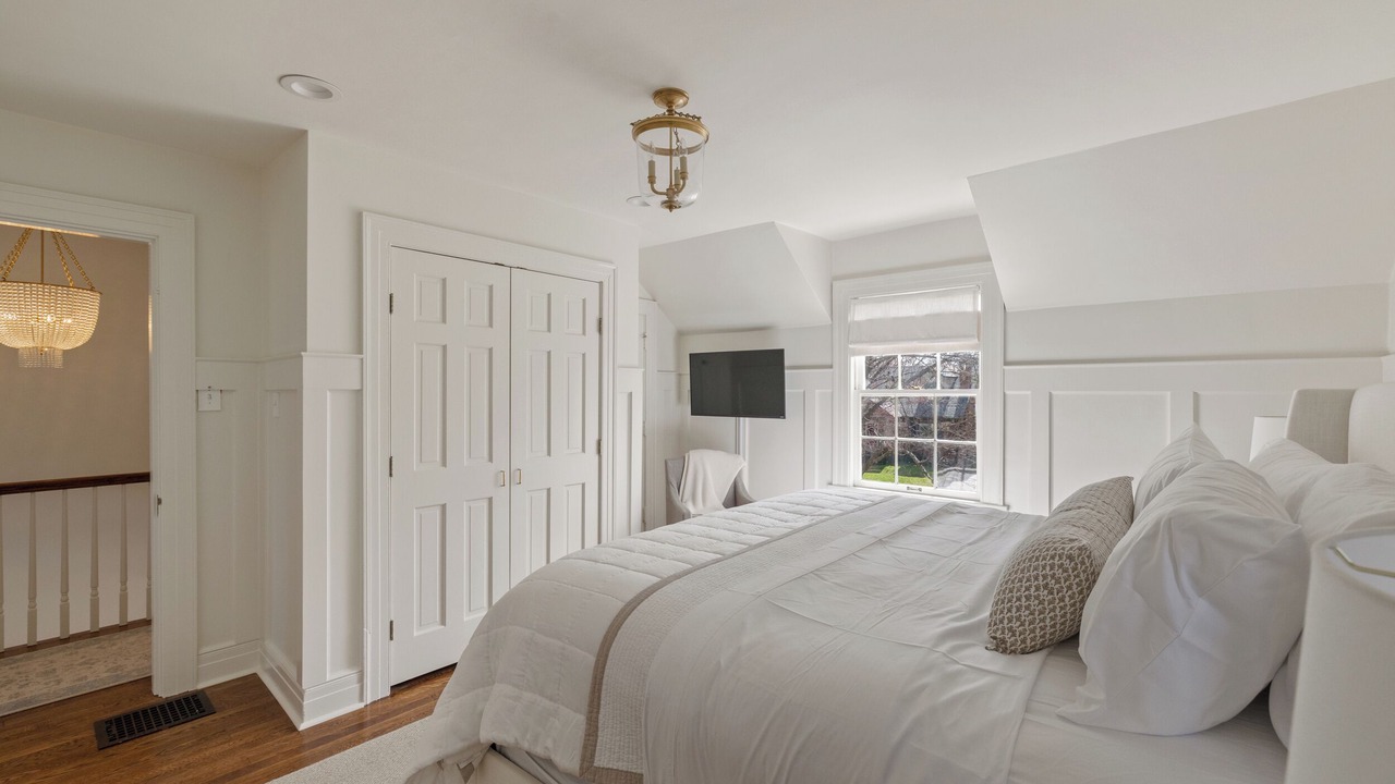 Photo of Bedroom in Lexington