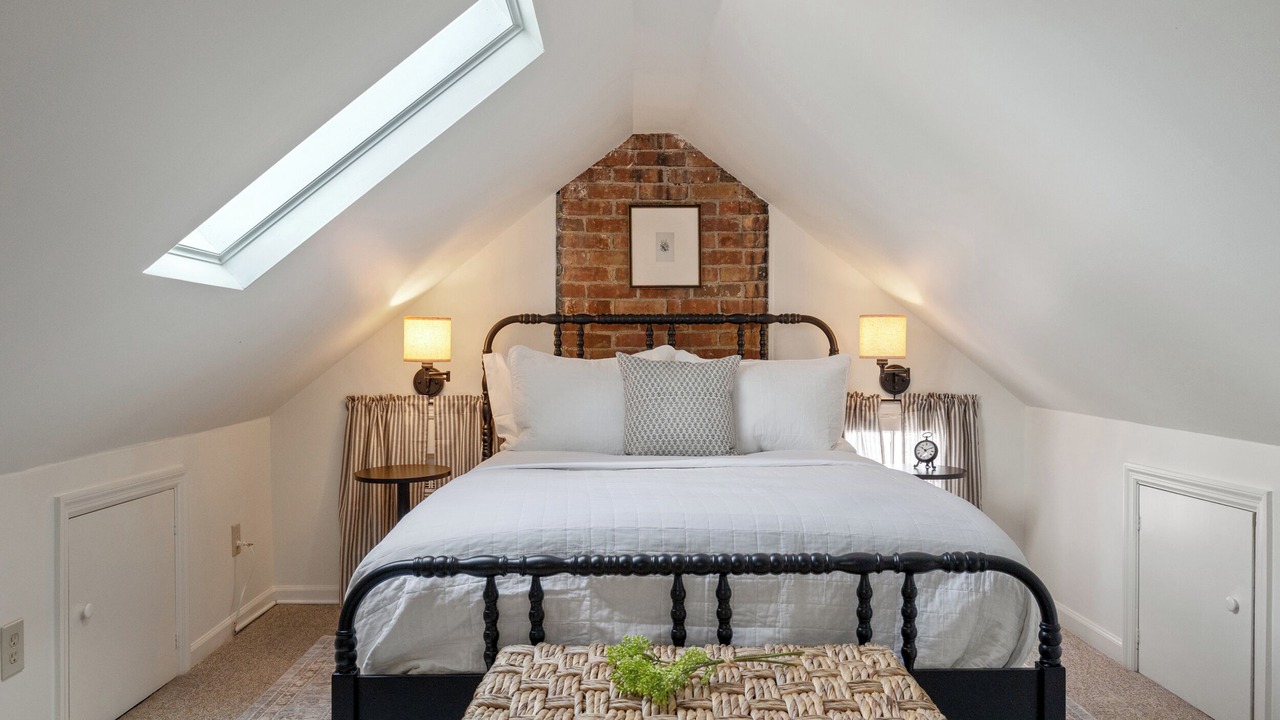 Photo of Bedroom in Lexington