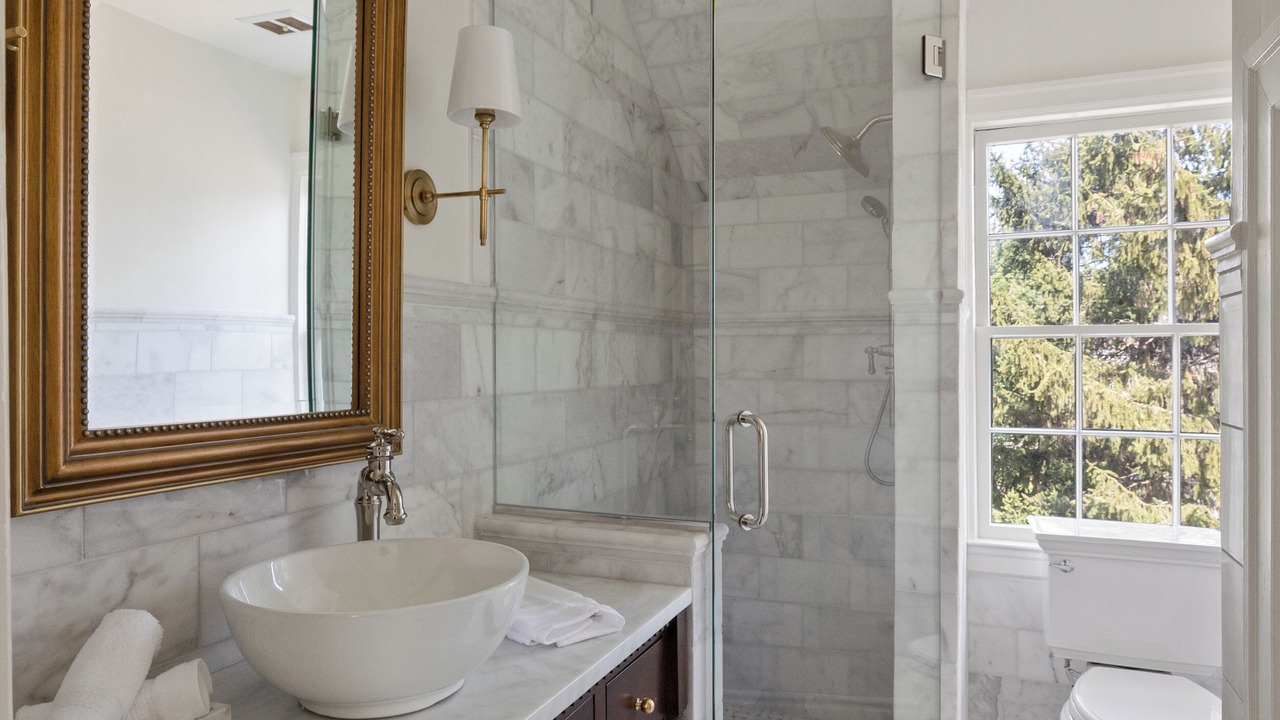 Photo of Bathroom in Lexington