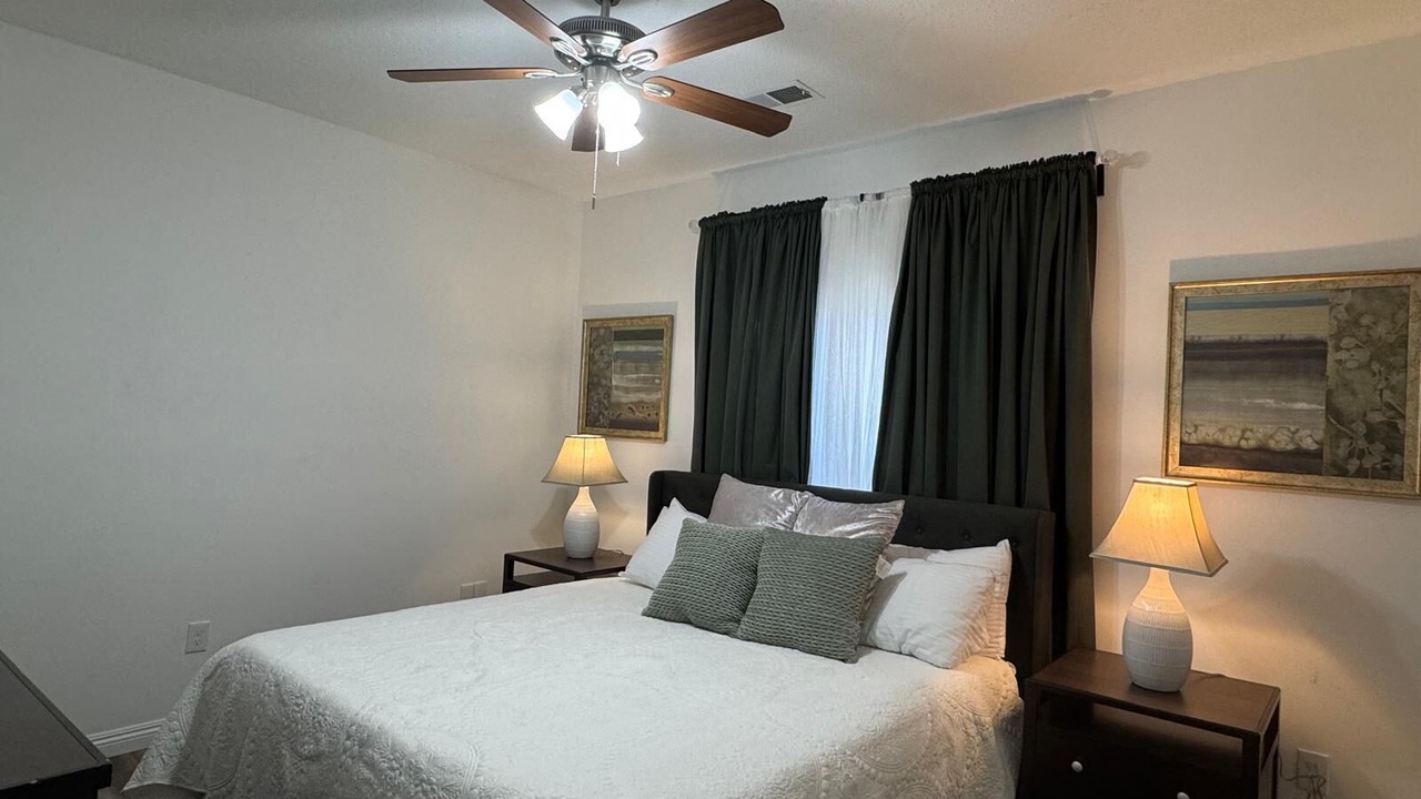 Photo of Bedroom in Ellendale
