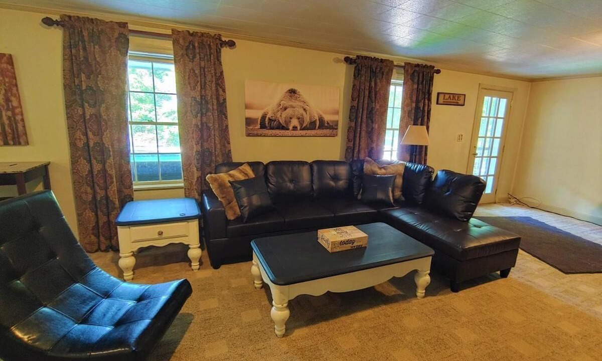 Photo of Livingroom in Morristown